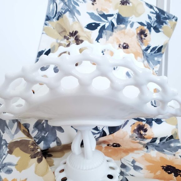 Westmoreland Vintage Milk Glass Pedestal Bowl/Basket - Picture 3 of 9